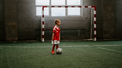 ملخصمباراةاليومريالمدريدوارسنالمواجهةأسطوريةبينعمالقةالكرة