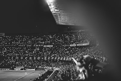 من فاز في دوري ابطال اوروبا عام 2000